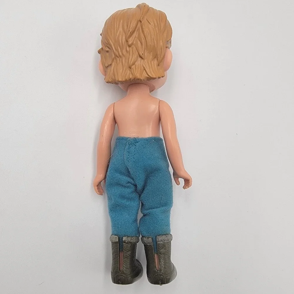 Disney Animators' Collection Kristoff Doll Hero from Frozen Figure 6